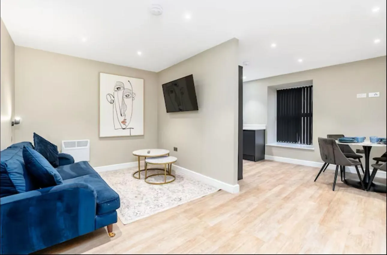 The Executive Retreat 3Bed2Bath 55Inch Tv Central Leeds